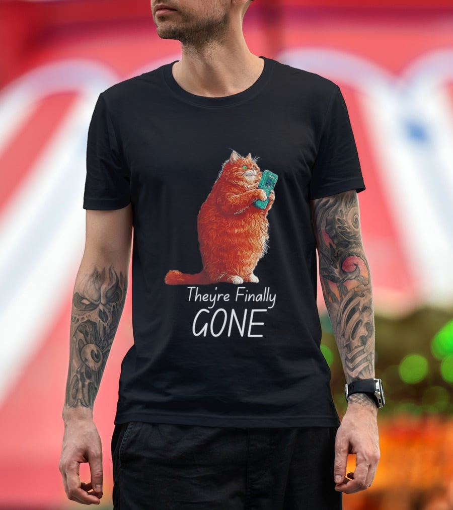 Cat They're Finally Gone Retro Video Game Console T-Shirt