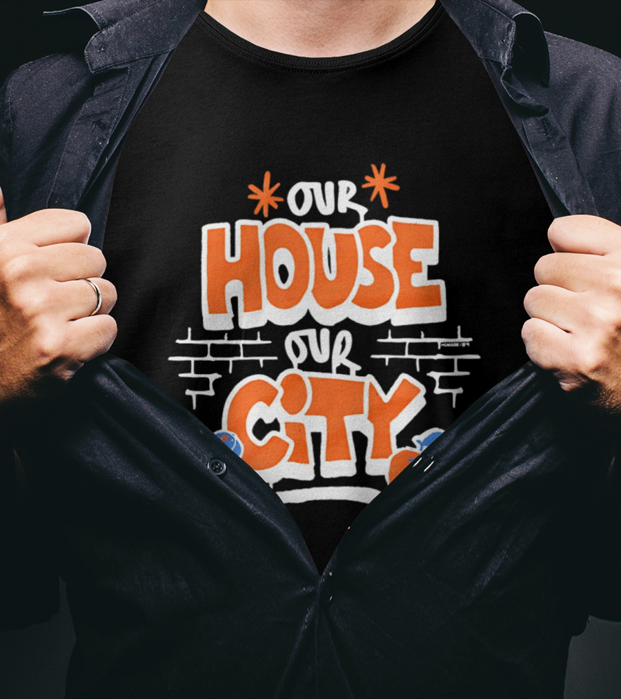 New York Mets Our House Our City Team Logo Pigeon And Apple T-Shirt