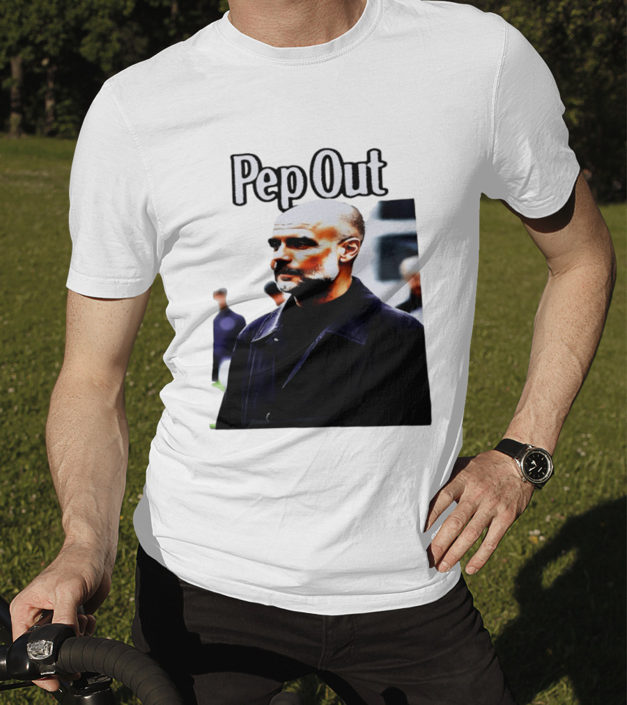 Pep Out Football Manager Critique T-Shirt