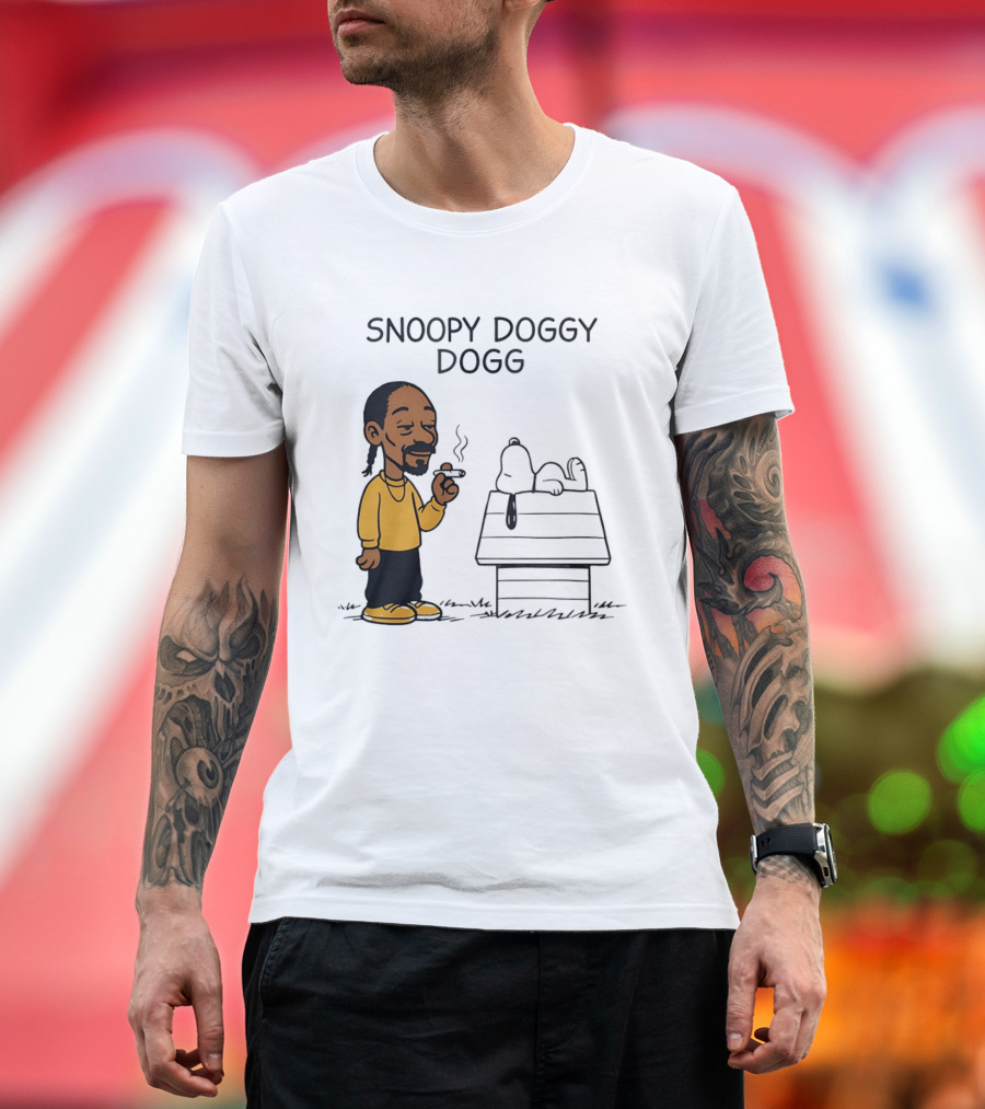 Snoopy Doggy Dogg Snoop Dogg And Snoopy Mashup T-Shirt