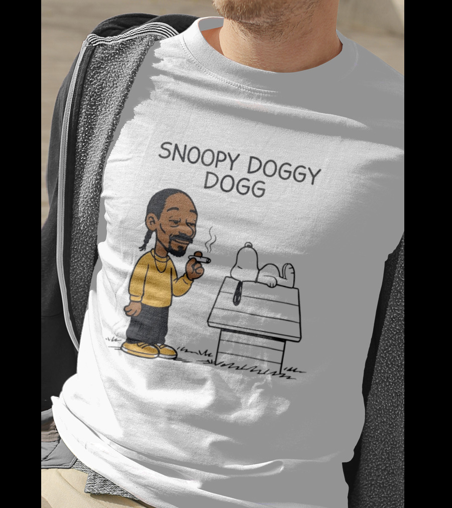 Snoopy Doggy Dogg Snoop Dogg And Snoopy Mashup T-Shirt