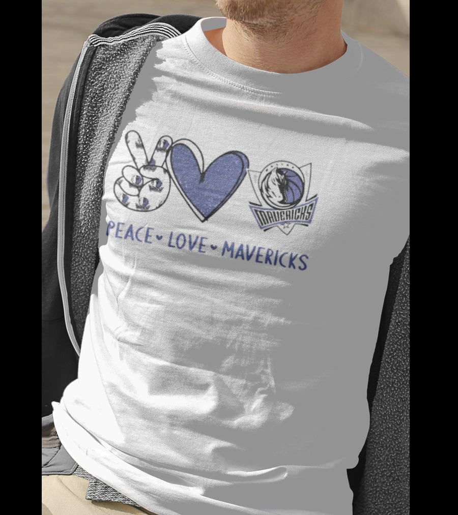 Peace Love Mavericks Dallas Basketball Team Logo Hands Sign T-Shirt