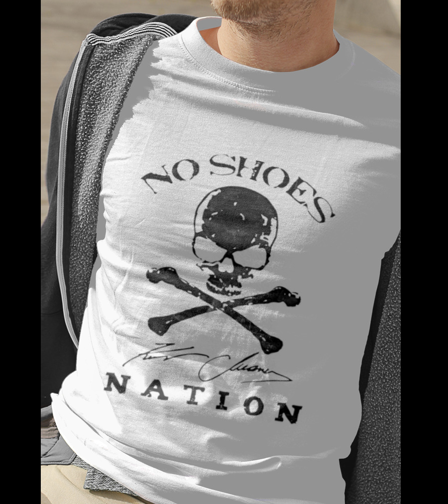 Kenny Chesney Skull No Shoes Nation T-Shirt
