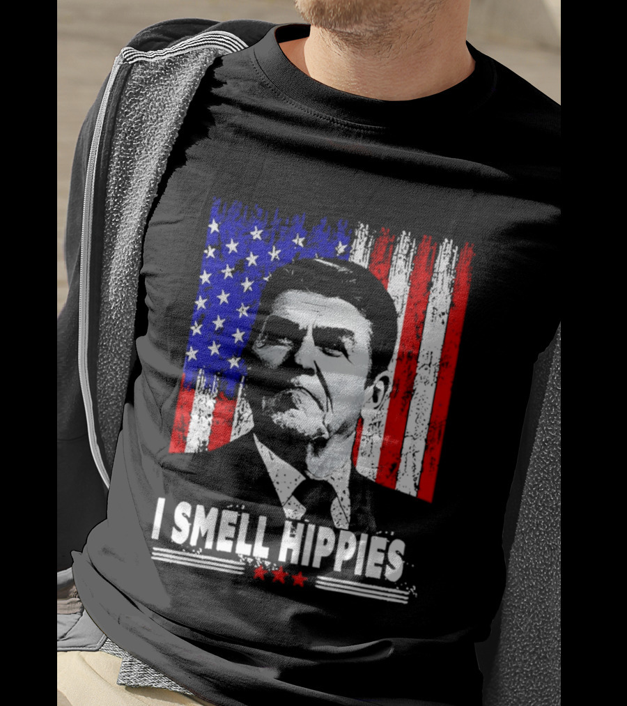 I Smell Hippies Reagan USA Flag Stars And Stripes T-Shirt
