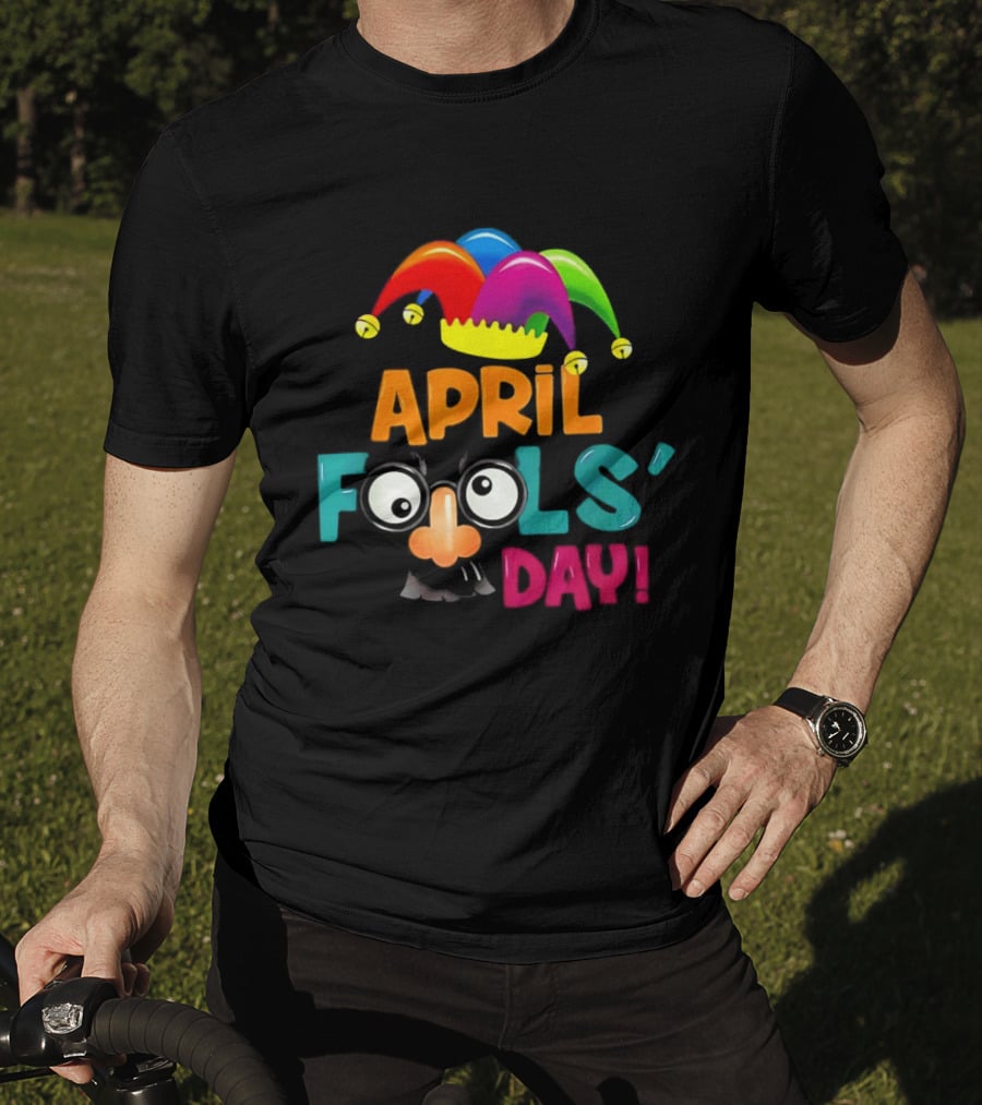 April Fools' Day Jester Hat Nose Glasses T-Shirt