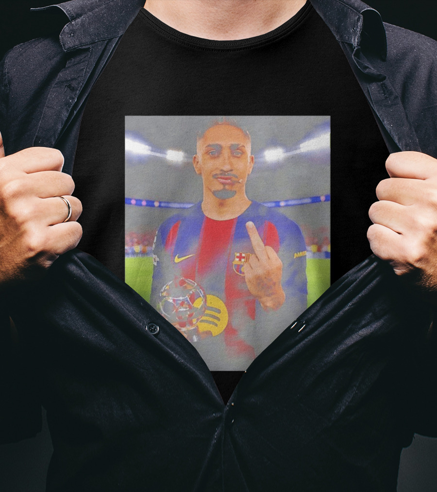 Raphinha Barcelona Middle Finger Gesture Soccer Stadium Scene T-Shirt