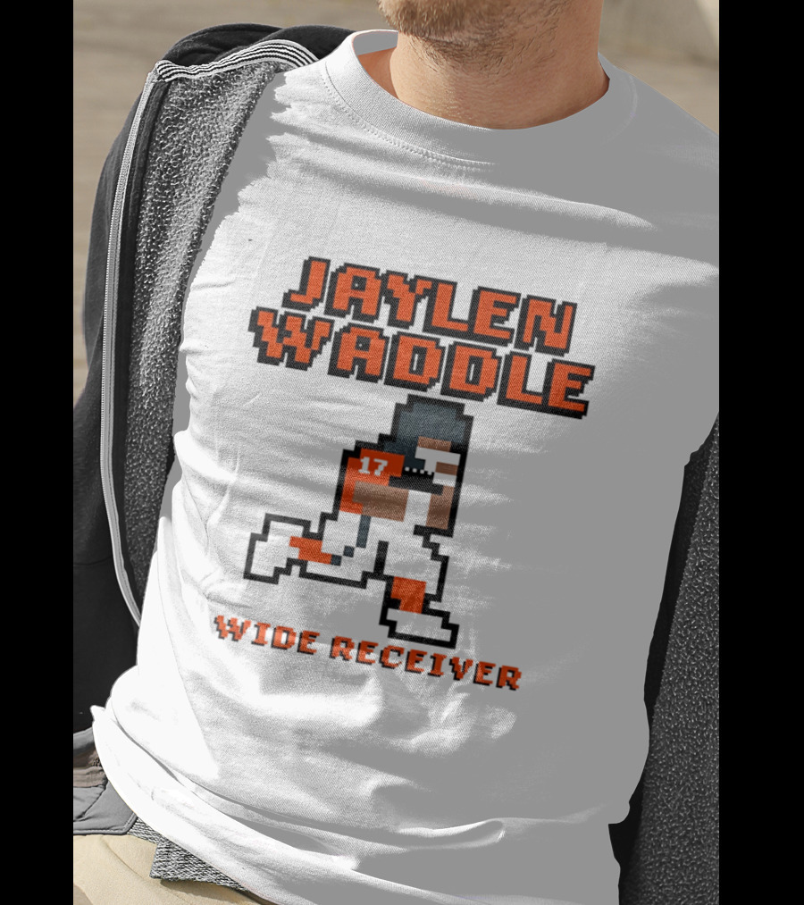 Jaylen Waddle Wide Receiver Pixel T-Shirt