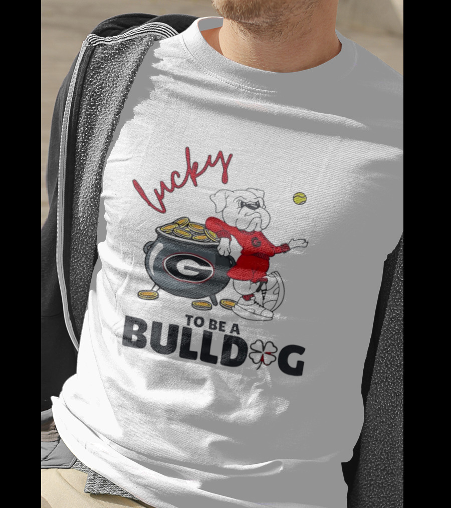 Lucky To Be A Georgia Bulldogs Football Fan With Pot Of Gold And Clover T-Shirt