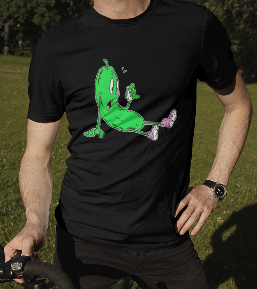 Stunsig Green Pickle Cartoon Phone Expression T-Shirt