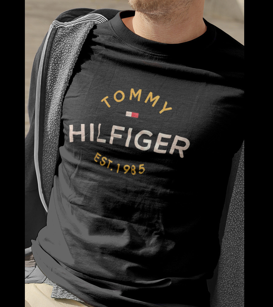 Tommy Hilfiger Est 1985 Classic Red White Branding Heritage T-Shirt