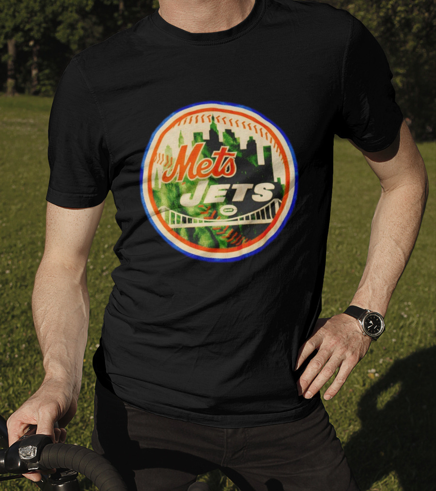 New York Mets Jets Football Baseball Crossover Skyline Bridge T-Shirt