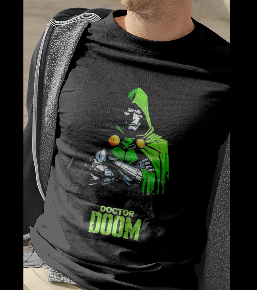 Doctor Doom Green Armor Crossed Arms Marvel T-Shirt