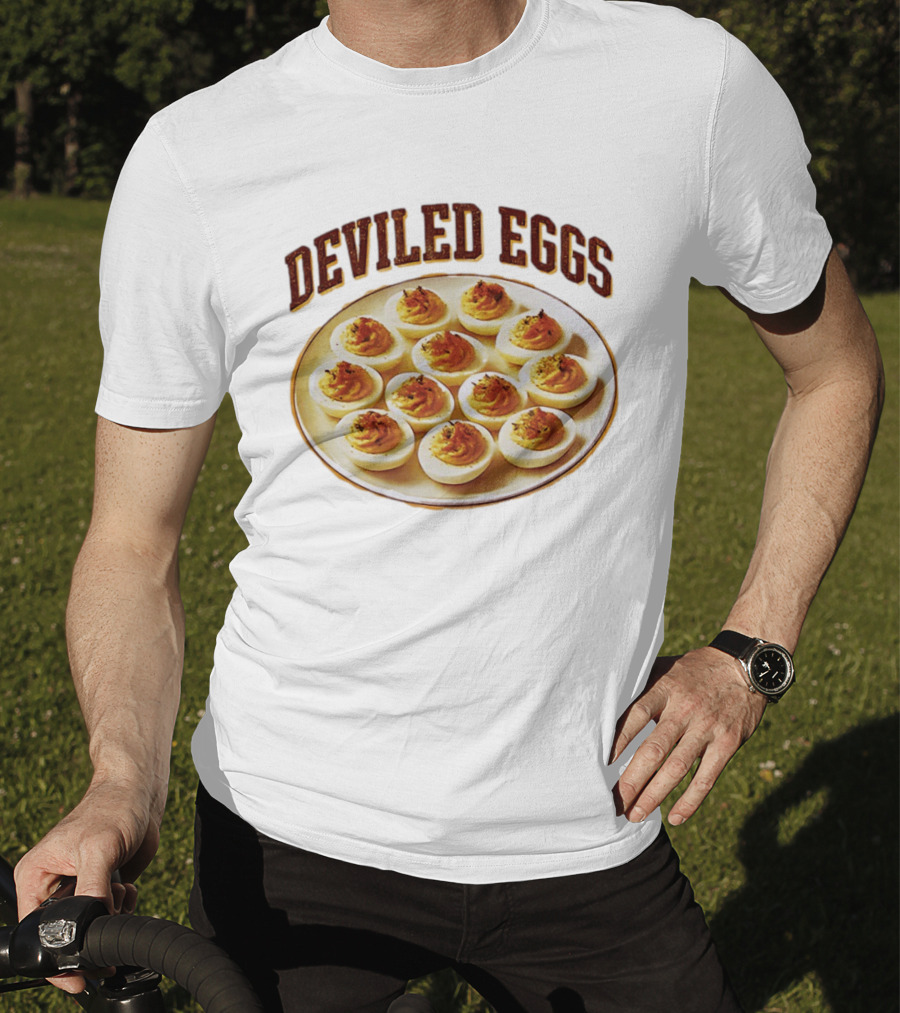 Deviled Eggs Plate Vintage Snack Classic Retro Style 2025 T-Shirt