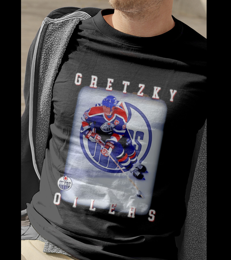 Wayne Gretzky Edmonton Oilers Iconic NHL Legend Action Shot T-Shirt