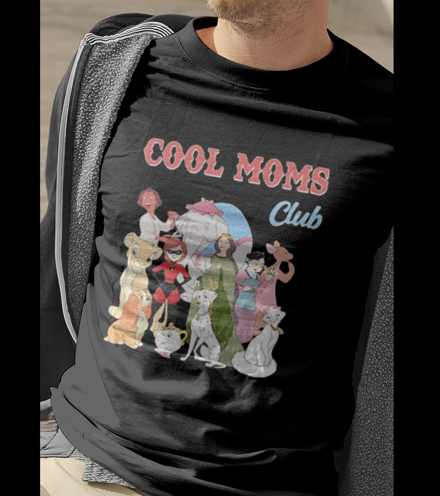 COOL MOMS CLUB Disney Characters T-Shirt