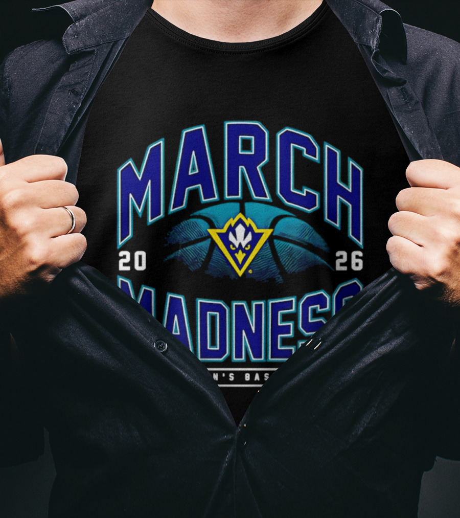 UNC Wilmington NCAA Men's Basketball March Madness 2026 T-Shirt