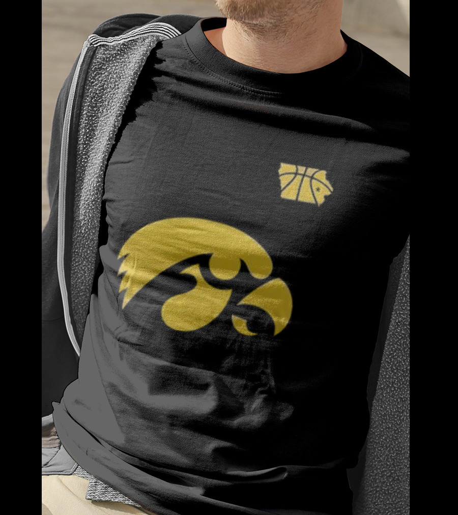 Iowa Hawkeyes March Madness Elite Eight 2026 Hawkeye T-Shirt