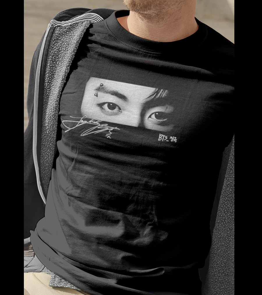 Jungkook Eyes BTS Arirang Tour Apparel K Pop Fandom Fashion T-Shirt