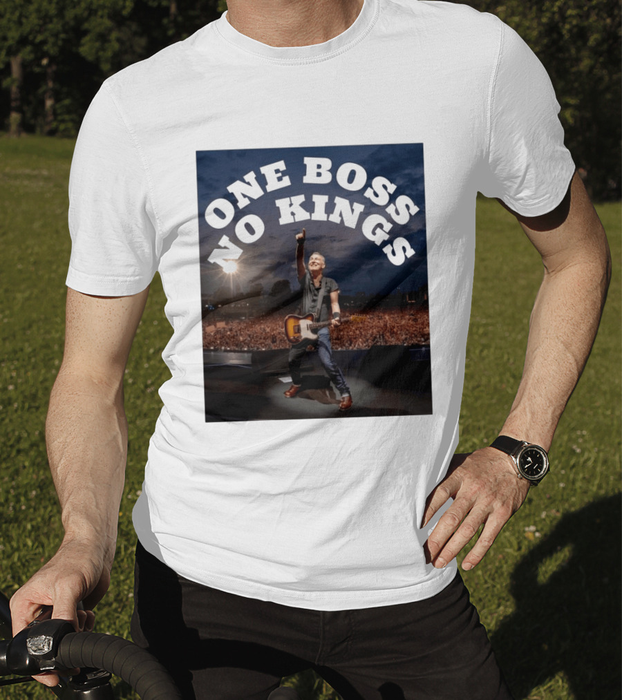 One Boss No Kings Bruce Springsteen Live Concert Crowd Performance T-Shirt