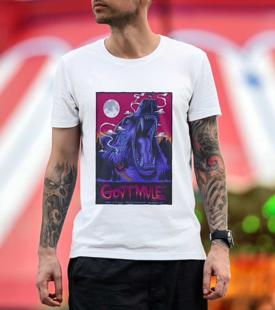 Govt Mule Mission Ballroom Denver March 27 2026 Mystical Bear And Moon Scene T-Shirt
