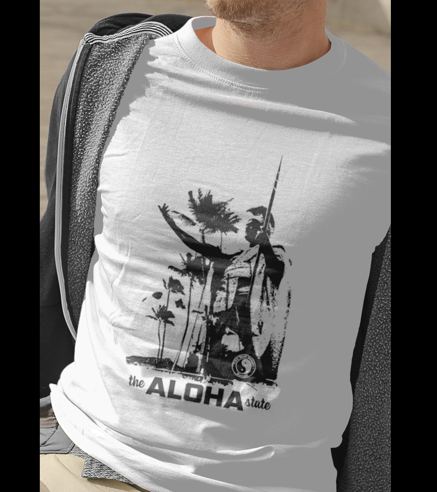 The Aloha State Ka Black White Hawaiian King Statue Palms T-Shirt