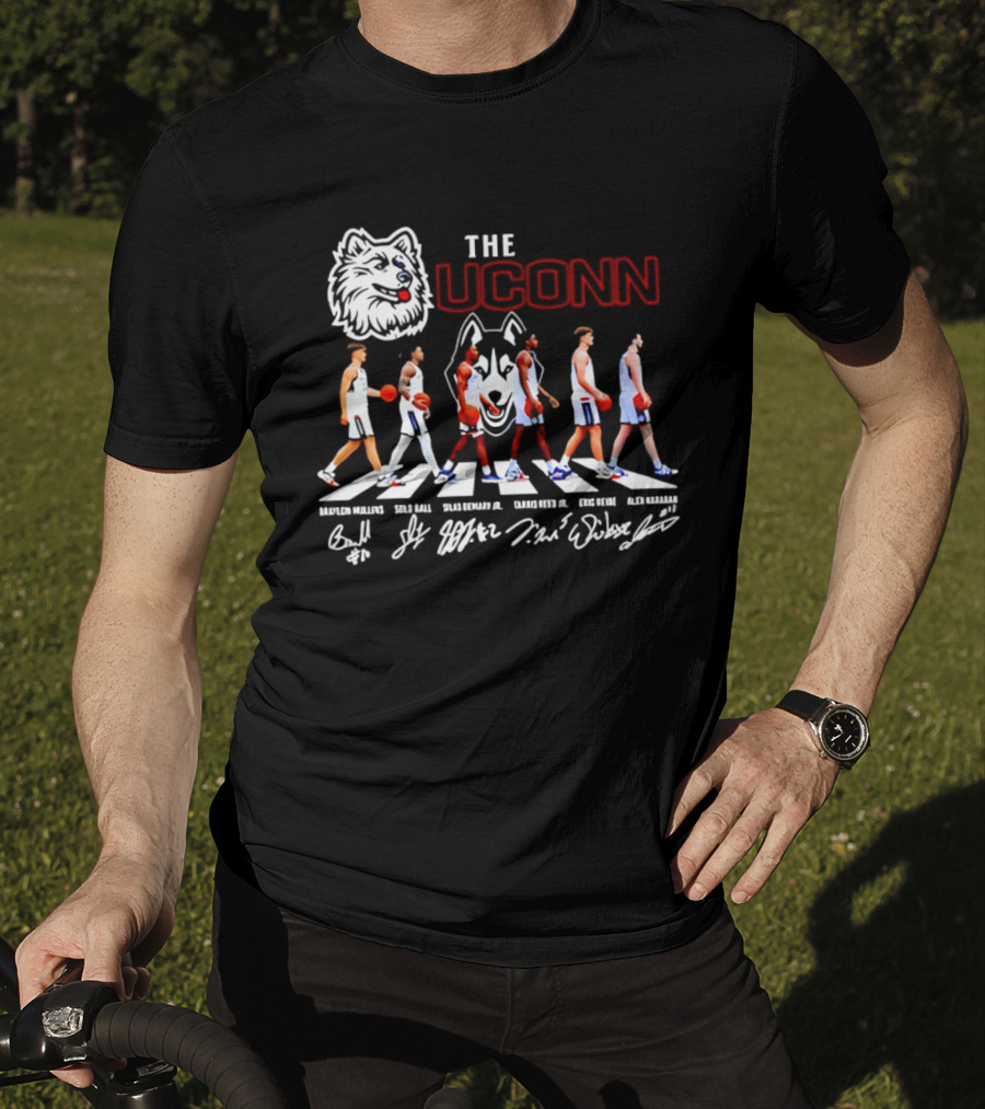 The UConn Huskies Men's Basketball Team Roster Abbey Road Player Signatures T-Shirt