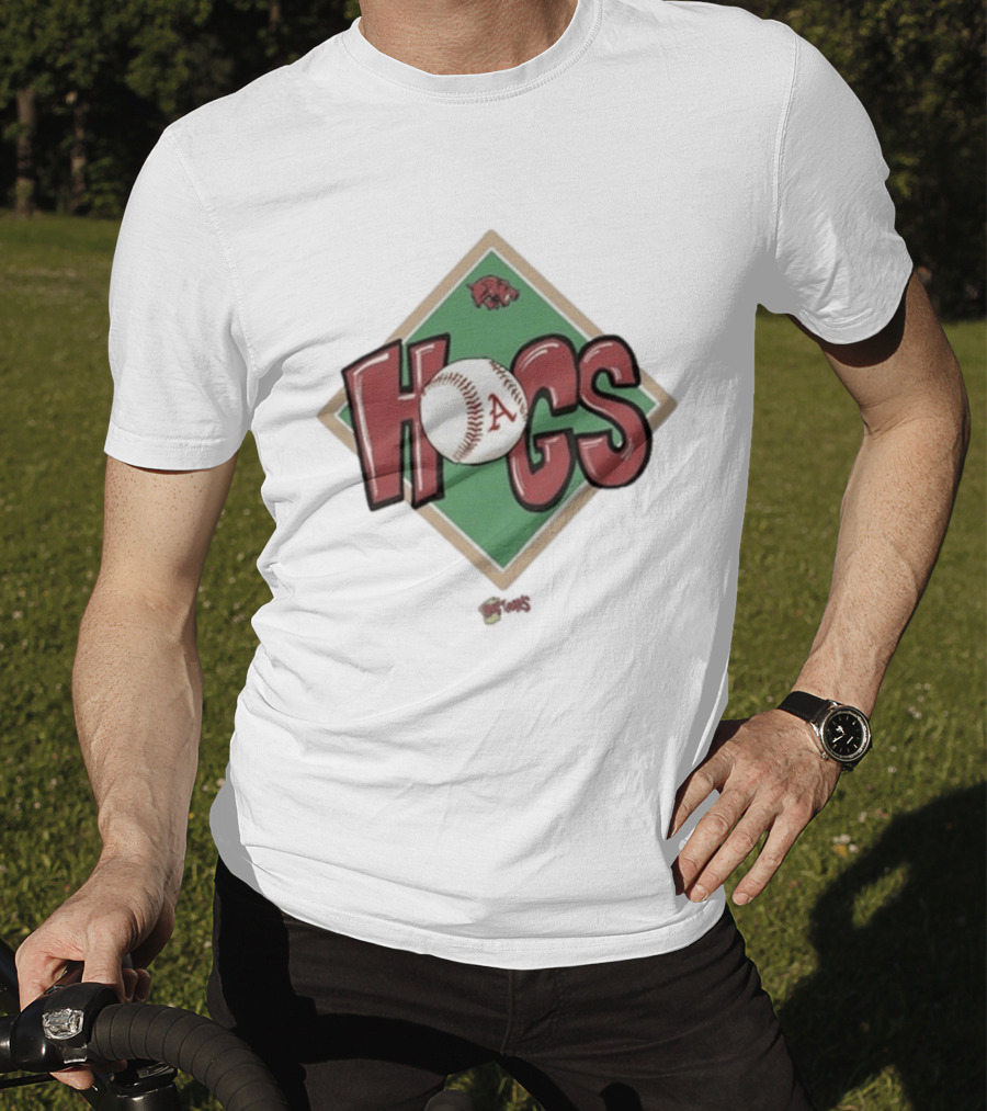 Arkansas Razorbacks Hogs Baseball Diamond Cartoon T-Shirt