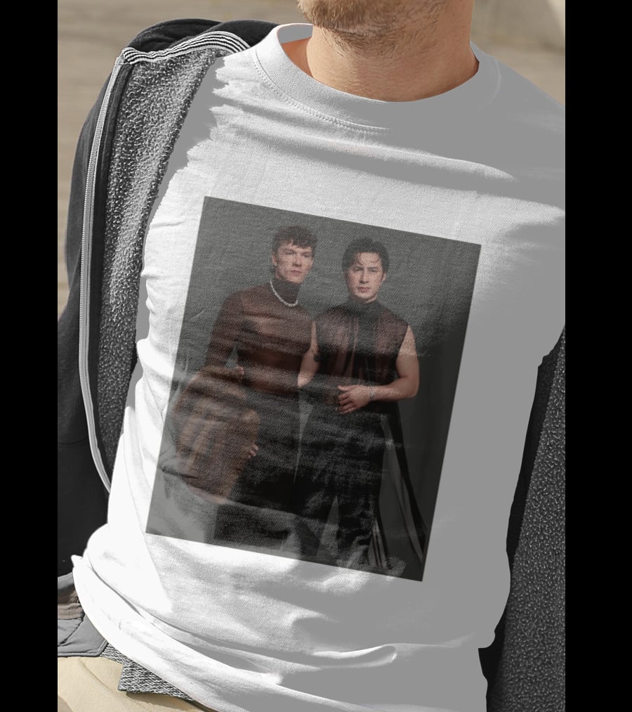 Ilya Rozanov Connor Storrie Oscars Heated Rivalry Fashion Moment T-Shirt