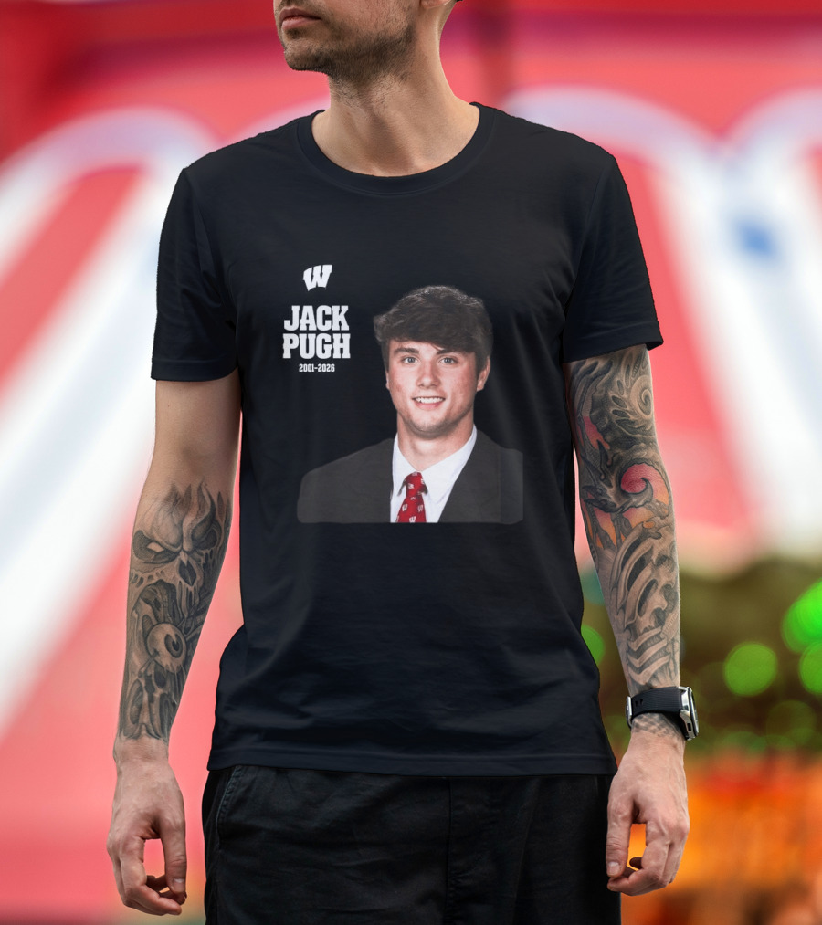 Wisconsin Badgers Football Jack Pugh 2001 2026 T-Shirt