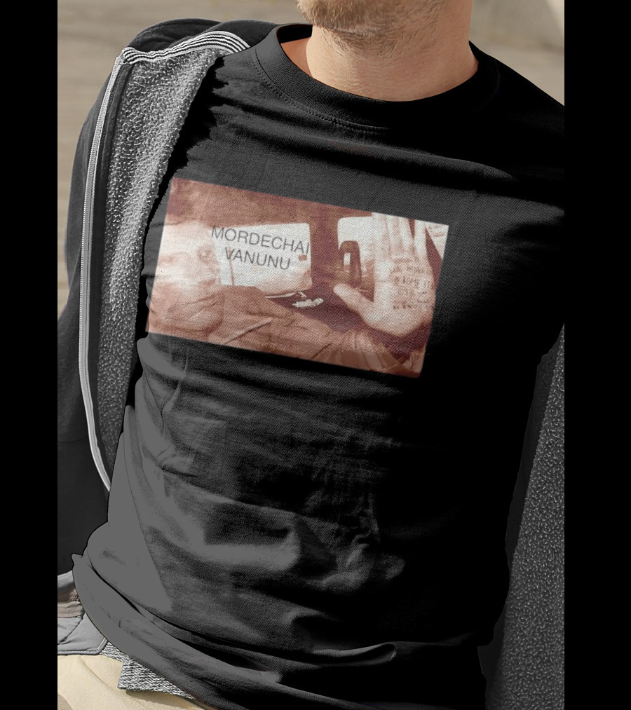 Mordechai Vanunu Kidnapped Rome 1986 Protest Message T-Shirt