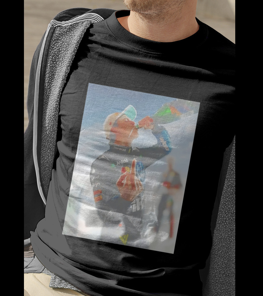 Oscar Piastri 81 Racing Celebration Flipping The Bird Formula One Victory Moment T-Shirt