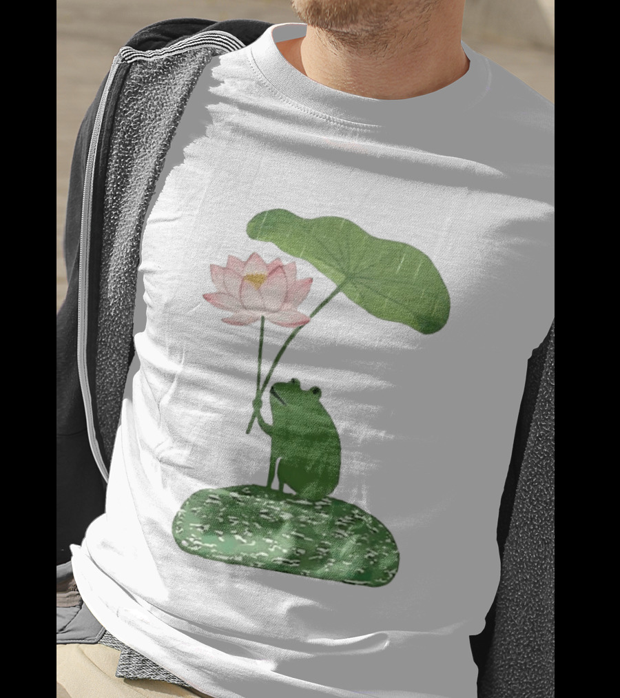 Frog With Lotus Umbrella Under The Rain Meme Cute Nature Scene T-Shirt