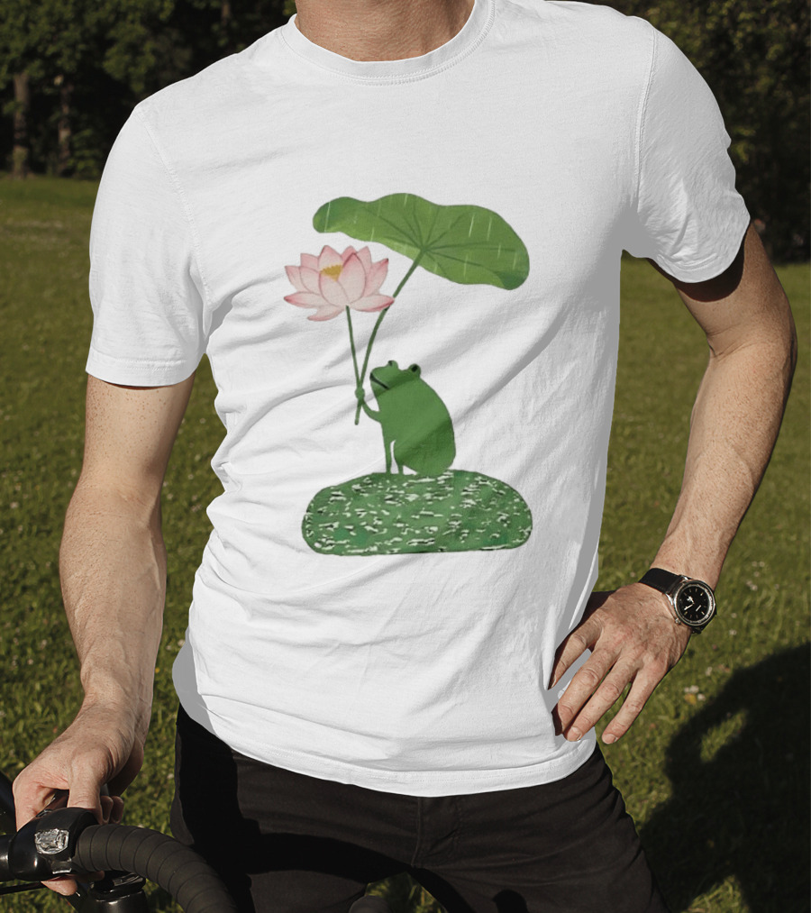 Frog With Lotus Umbrella Under The Rain Meme Cute Nature Scene T-Shirt