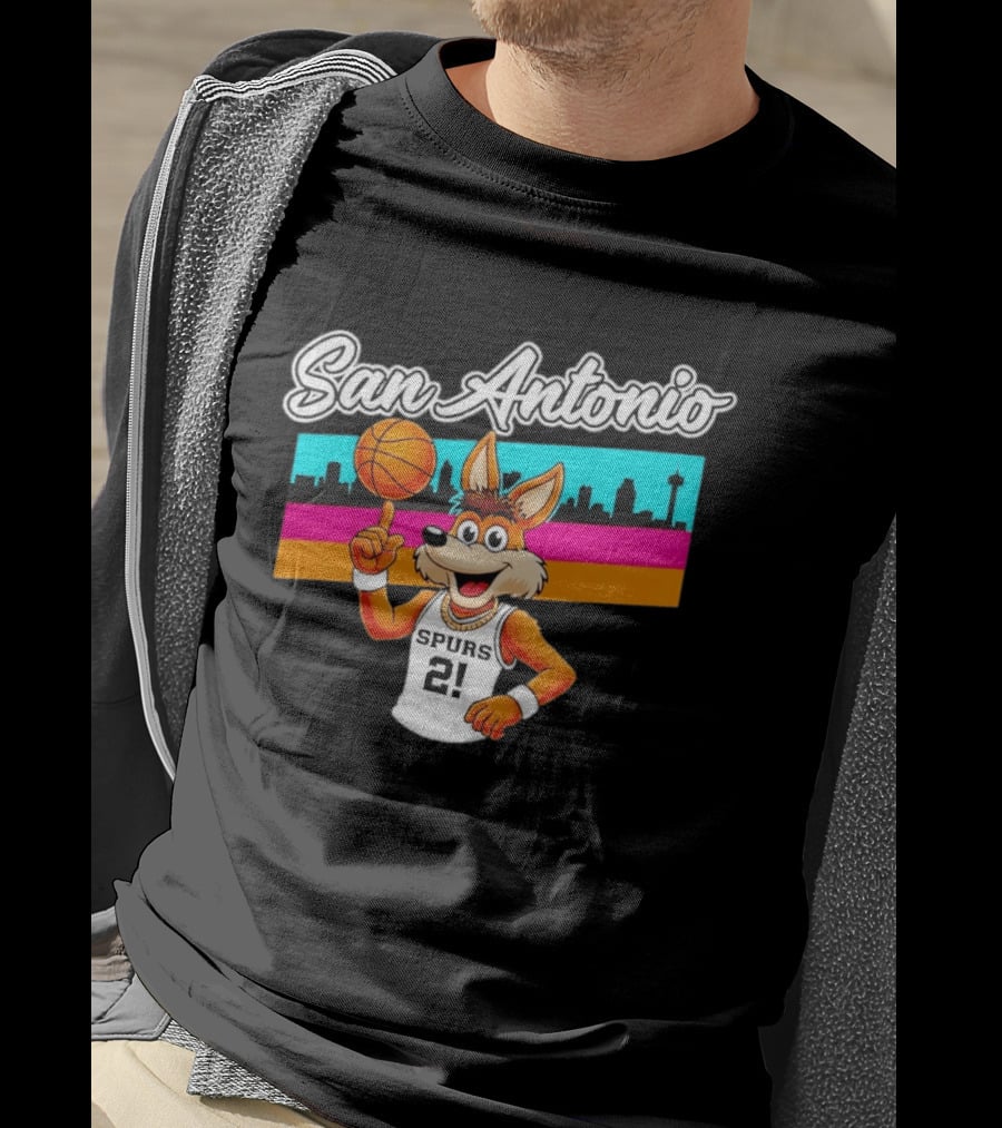 San Antonio Coyote Spurs Basketball Skyline 21 T-Shirt