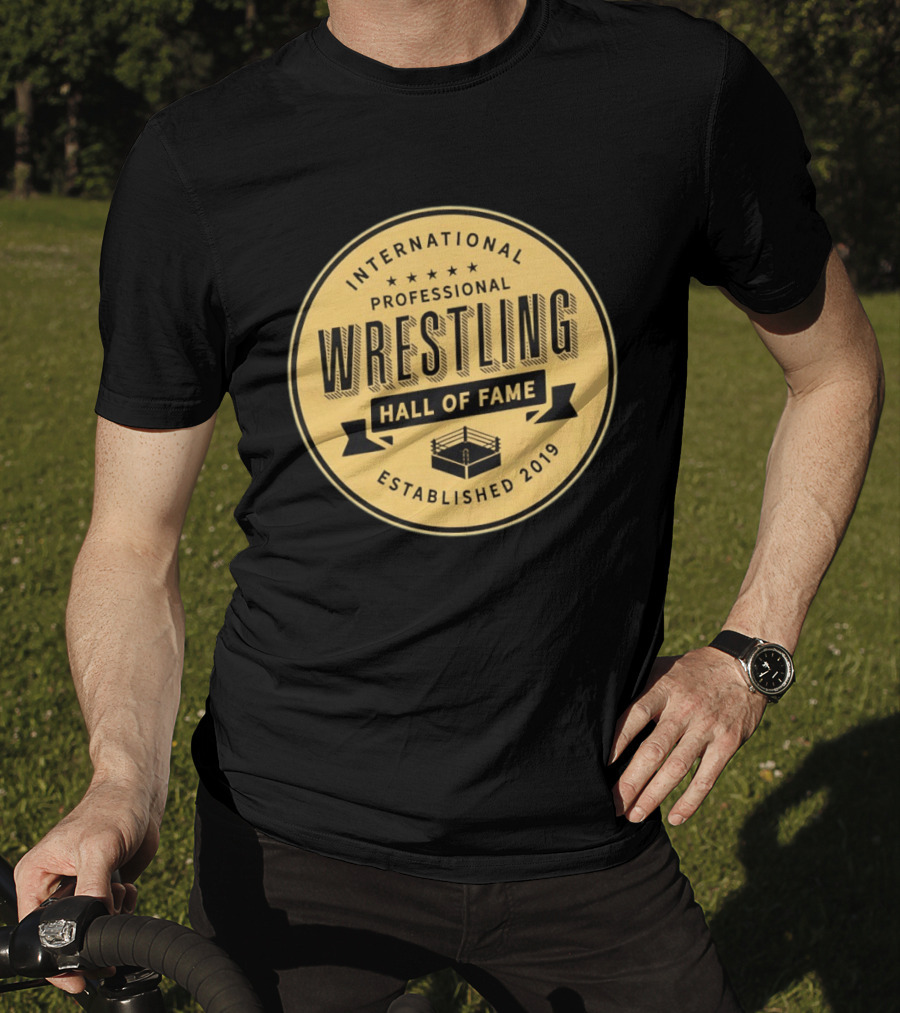 International Professional Wrestling Hall Of Fame Established 2019 Circle T-Shirt