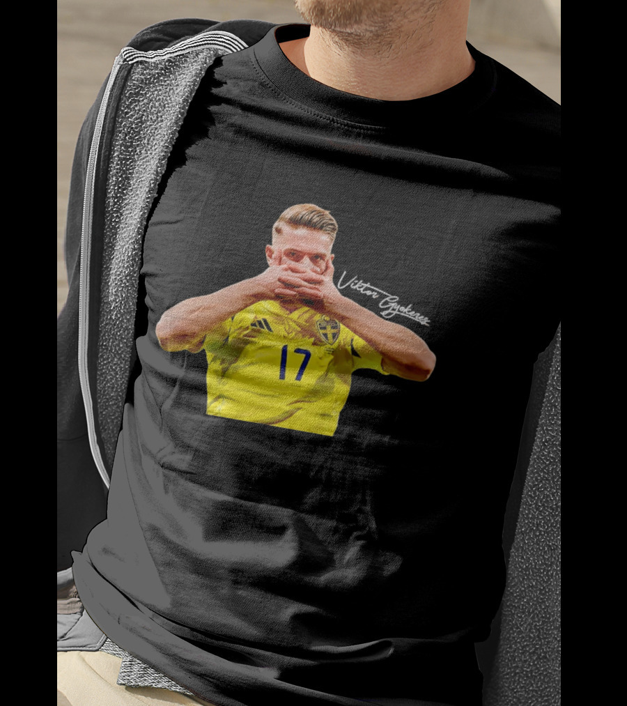 Viktor Gyokeres Sweden Soccer Jersey 17 T-Shirt