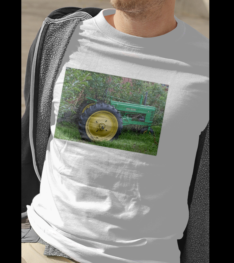John Deere Model B Tractor Vintage Farming Machinery T-Shirt