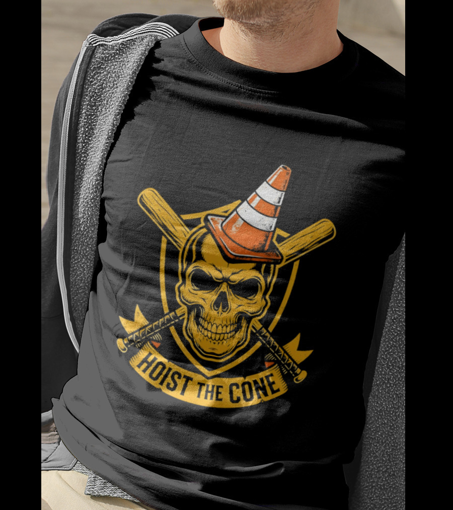 Pittsburgh Pirates Skull Traffic Cone Hat Hoist The Cone T-Shirt