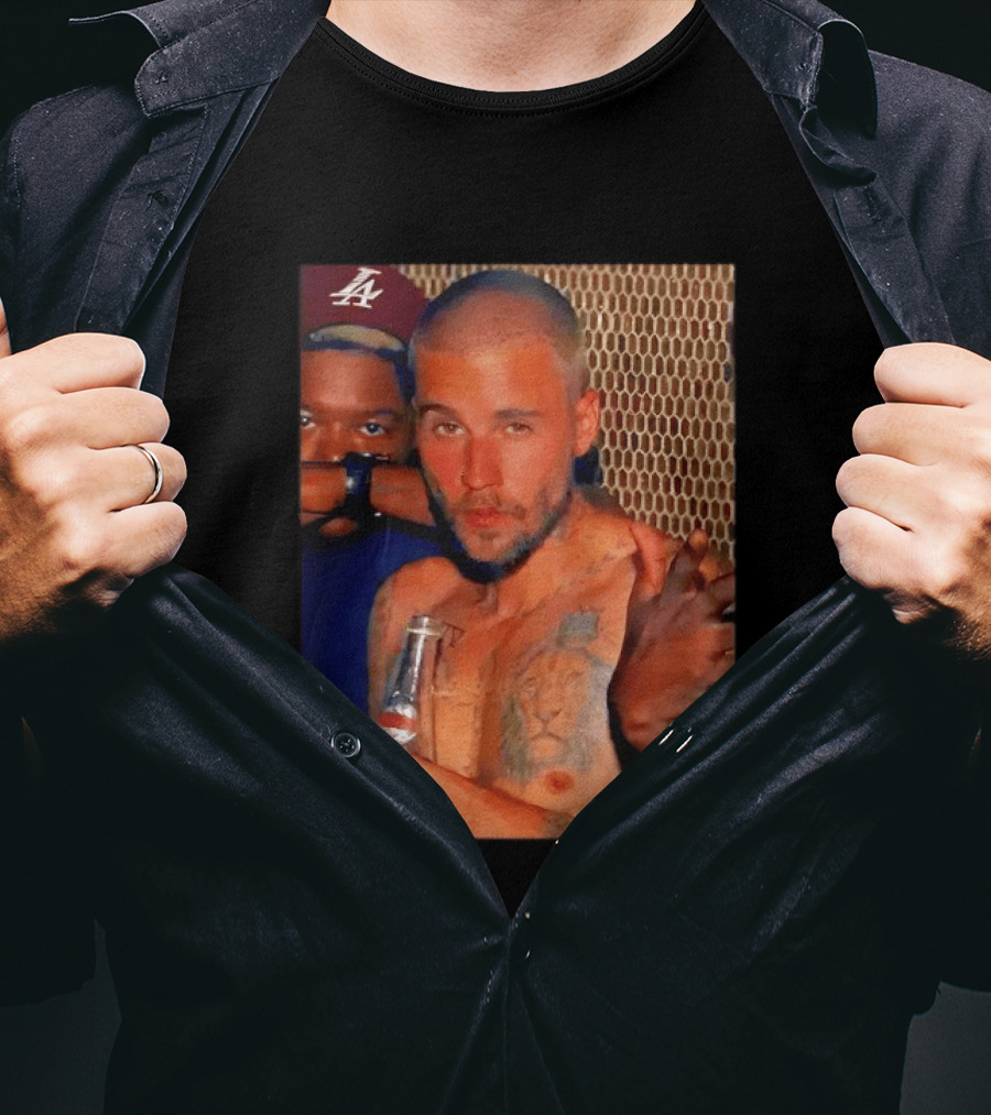 Justin Bieber Holding Beer Photo T-Shirt