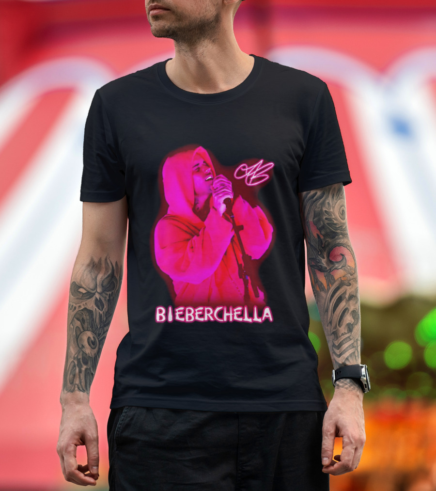 Bieberchella Mic Performance With JB Signature T-Shirt