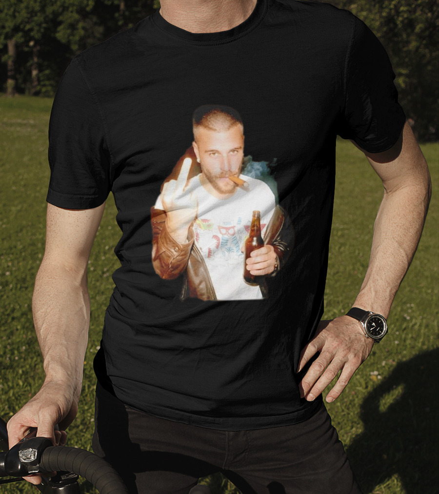 Justin Bieber Middle Finger Music Lovers T-Shirt