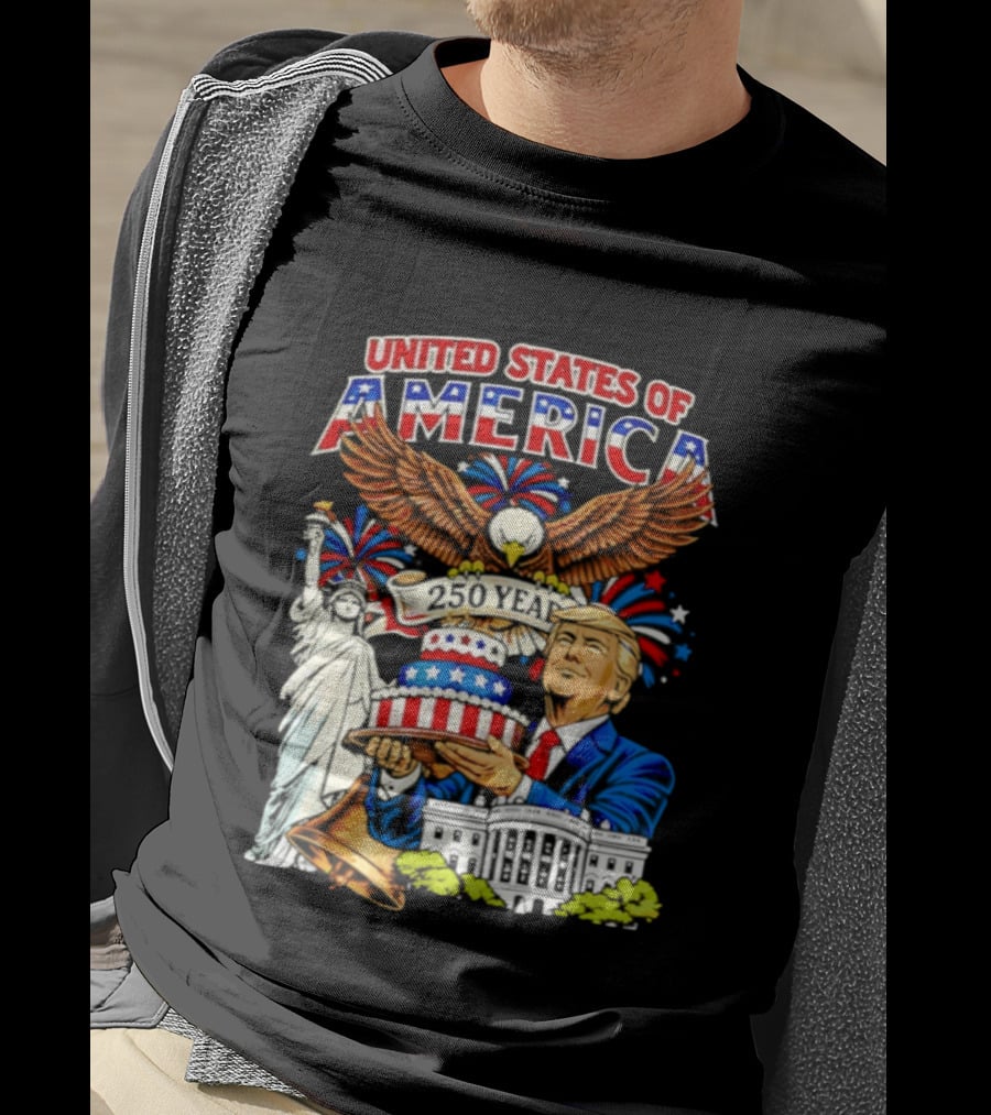 United States Of America 250 Years Celebration 4th Of July Trump With Birthday Cake And Eagle T-Shirt