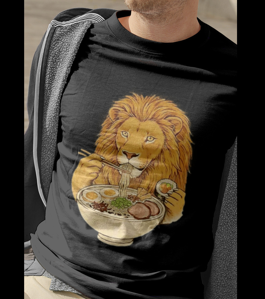 King Lion Eating Ramen Noodles With Sushi Meme T-Shirt
