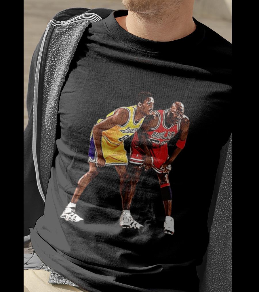 Michael Jordan Vs Kobe Bryant Lakers Vs Bulls NBA Legends Showdown T-Shirt