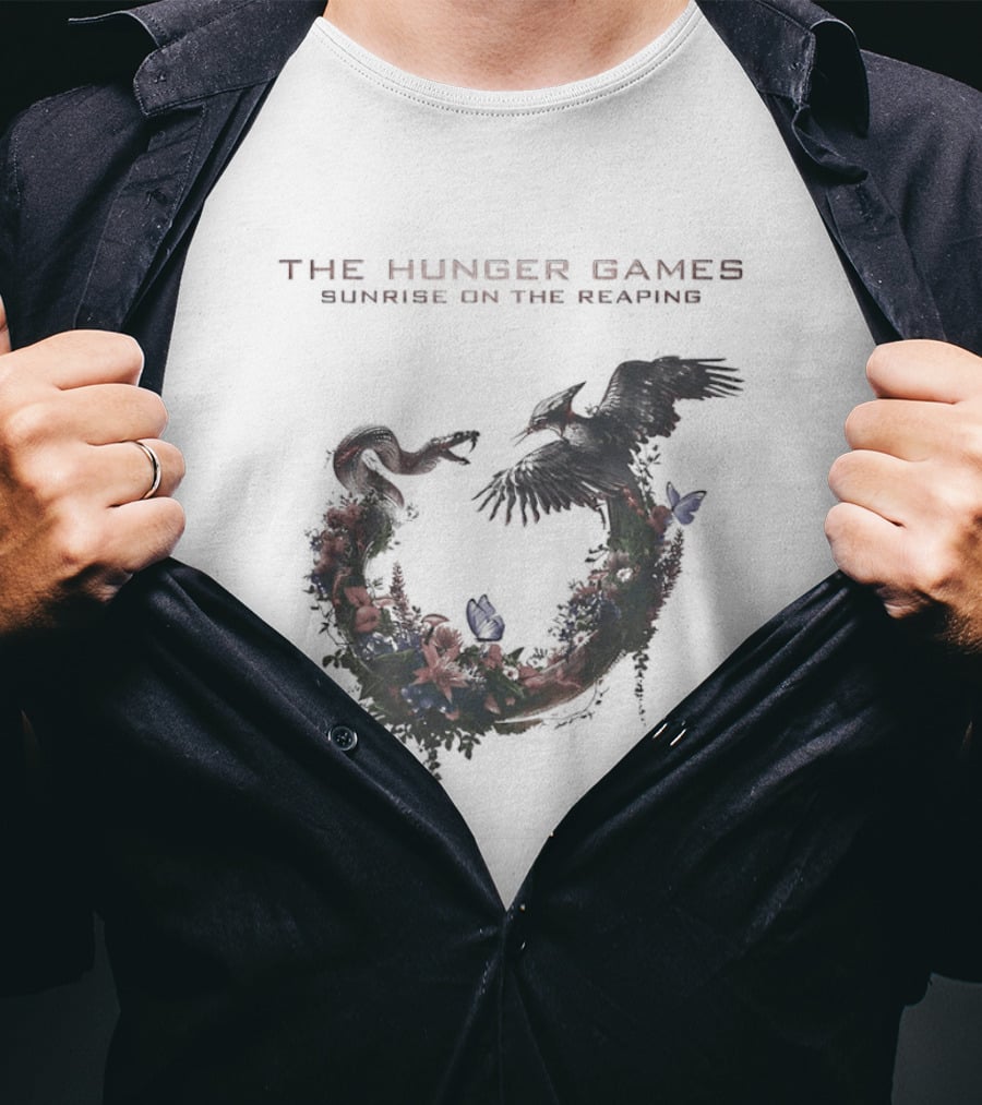 The Hunger Games Sunrise On The Reaping Snake And Bird Wreath T-Shirt