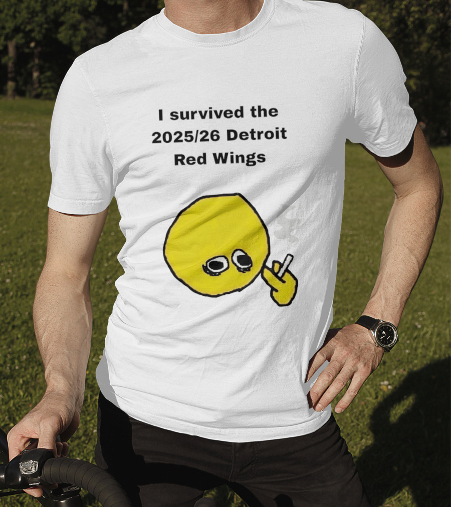 Smoking I Survived The 2025 26 Detroit Red Wings Yellow Face Smoking T-Shirt