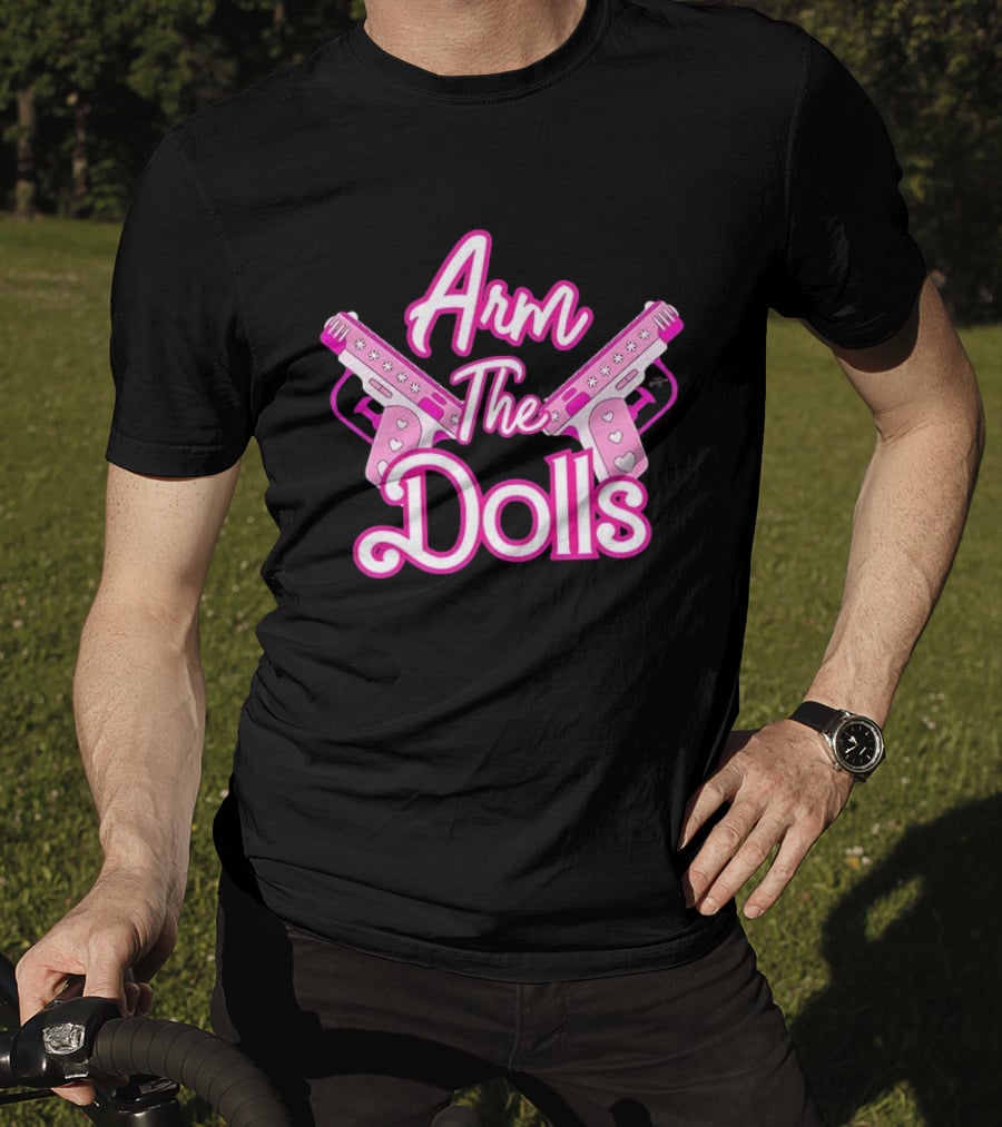 Arm The Dolls Pink Heart Guns T-Shirt