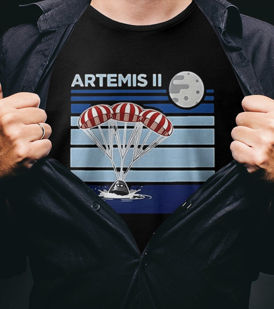 Artemis II Splashdown 2026 Orion Spacecraft Landed With Moon Parachute Scene T-Shirt