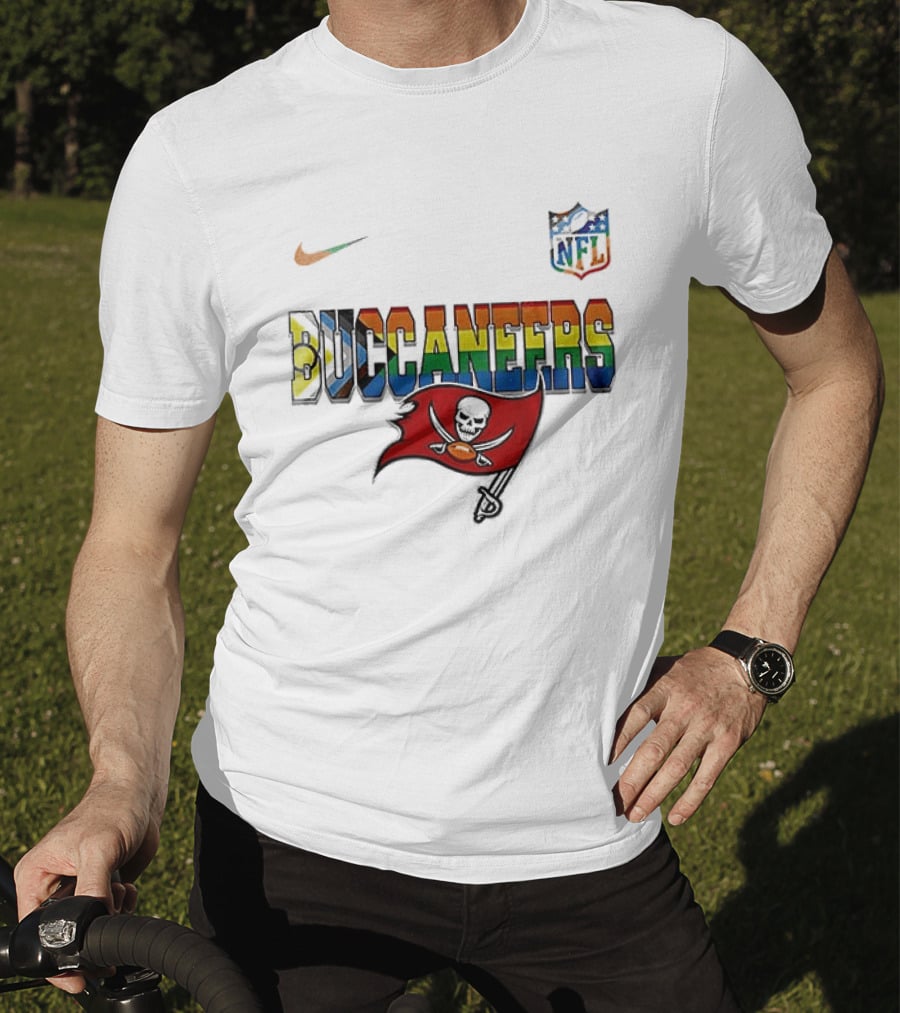 Tampa Bay Buccaneers Pride Peanuts Snoopy Collaboration Nike NFL T-Shirt