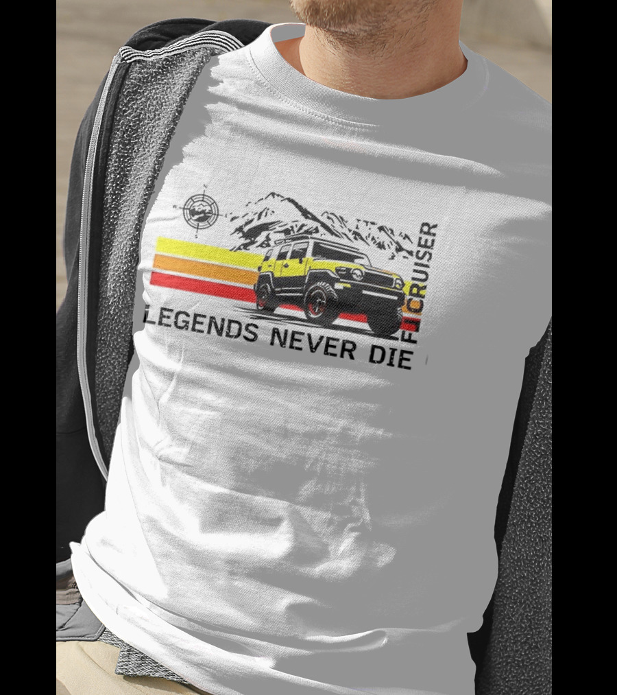 FJ Cruiser Legends Never Die Mountain Compass Sunset Adventure T-Shirt